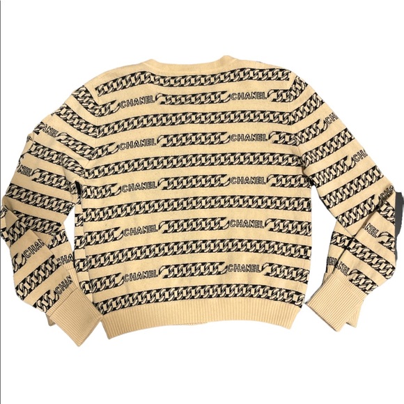 Chanel Extremely Rare vintage logo intarsia sweater in 100% Cashmere - Picture 2 of 6